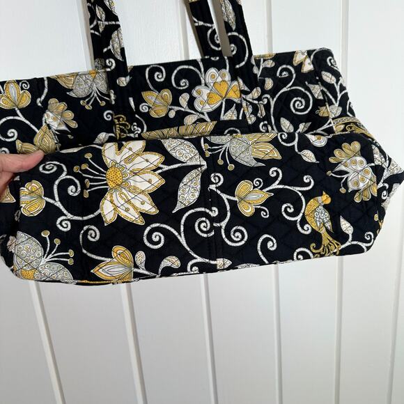 Vera Bradley Tote Bag Large Jumbo Quilted Black Yellow Bird 6 Pockets Zip Top - Picture 10 of 11